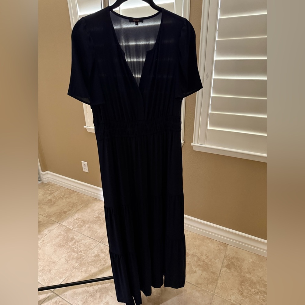 Quince Women's Navy V-Neck Maxi Dress